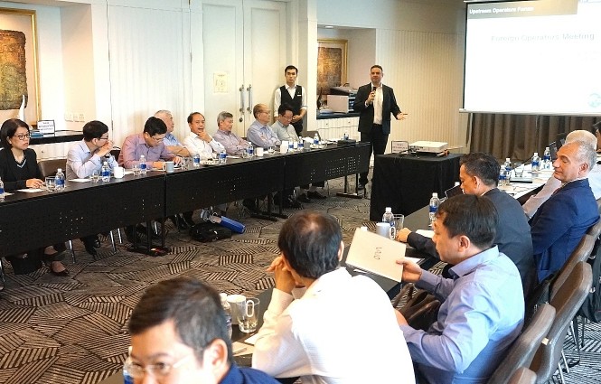 Tìm giải pháp thu hút đầu tư trong thăm dò khai thác dầu khí Toàn cảnh hội nghị tìm giải pháp thu hút đầu tư trong thăm dò khai thác dầu khí