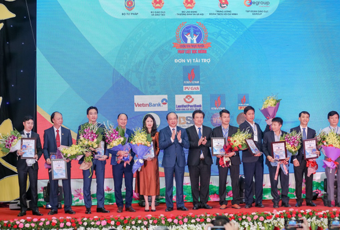 Ngân Hàng TMCP Công Thương Việt Nam (VietinBank): Hành trình 31 năm phát triển Ngân Hàng TMCP Công Thương Việt Nam (VietinBank): Hành trình 31 năm phát triển
