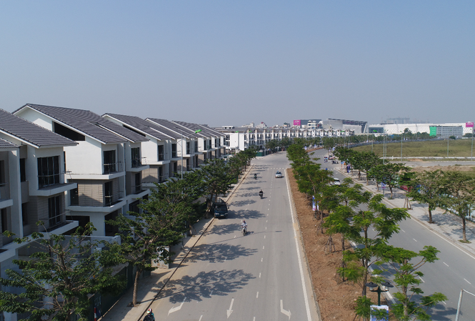 Cơ hội cuối cùng sở hữu biệt thự An Vượng Villa trước khi tăng giá An Vượng Villa đang được hoàn thành, nằm trên trục đường Ngô Thì Nhậm và ngay cạnh Aeon Mall