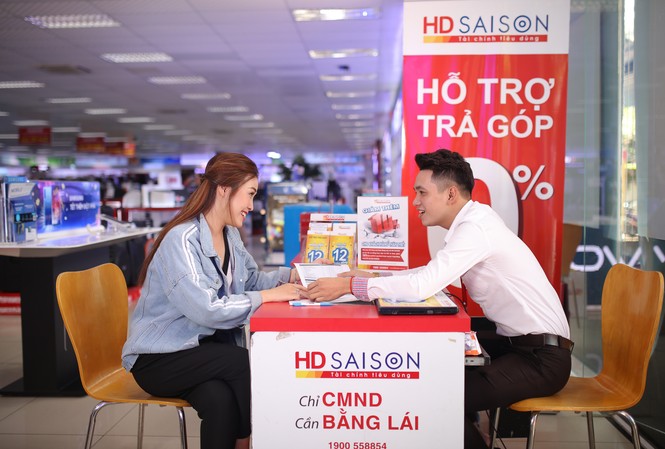 Cứ 3 ngày có một khách hàng được HD SAISON lì xì 30 triệu Cứ 3 ngày có một khách hàng được HD SAISON lì xì 30 triệu