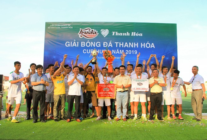 Huda và những bước tiến mạnh mẽ vì miền Trung yêu thương năm 2019 Thương hiệu bia Huda đồng hành cùng người dân miền Trung trong nhiều hoạt động thể thao – văn hoá.