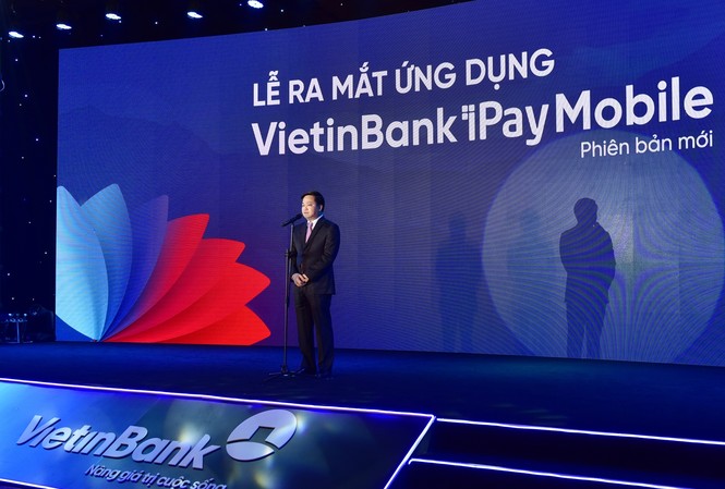 Tận hưởng cuộc sống số cùng VietinBank iPay Mobile phiên bản 5.0 Chủ tịch HĐQT VietinBank Lê Đức Thọ phát biểu tại Lễ ra mắt “Ứng dụng VietinBank iPay Mobile phiên bản mới”