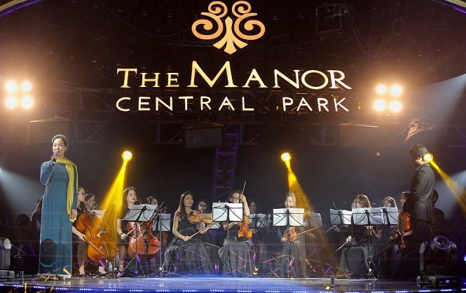 The Manor Central Park 'bừng sáng' trong sự kiện 'The Symphony Of Love' NSND Lê Khanh tại sự kiện “The Symphony Of Love”