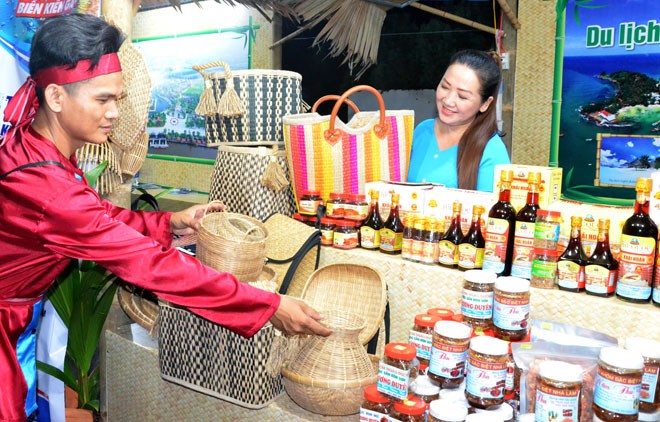 'Sơn hào hải vị' của Kiên Giang sẽ “đổ bộ” vào TP.HCM từ ngày 27/12 “Sơn hào hải vị” của Kiên Giang sẽ “đổ bộ” vào TP.HCM từ ngày 27/12
