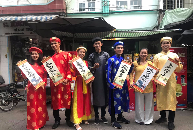 Đừng chỉ đón tết, hãy trải nghiệm tết Đừng chỉ đón tết, hãy trải nghiệm tết