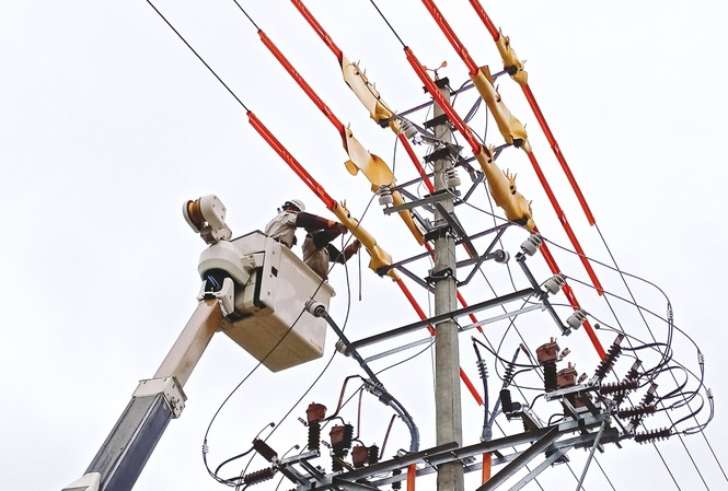 Đảm bảo điện phục vụ nhân dân Thủ đô dịp Tết Dương lịch Tăng cường kiểm tra, rà soát hệ thống lưới điện đảm bảo cung cấp điện an toàn, ổn định