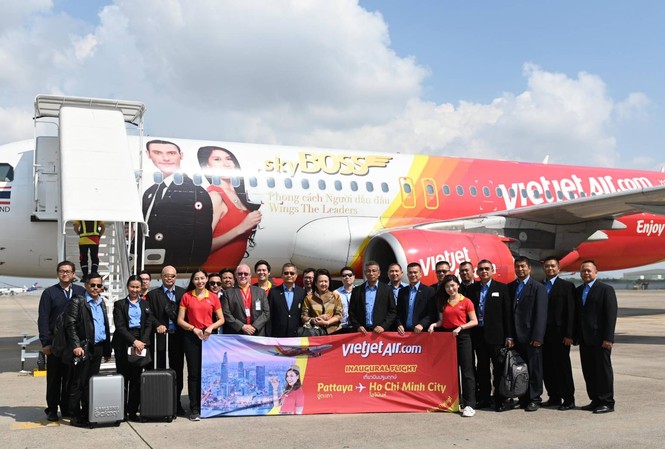 Vietjet khai trương đường bay Tp. HCM – Pattaya vi vu Giáng sinh và Năm mới Vietjet khai trương đường bay Tp. HCM – Pattaya vi vu Giáng sinh và Năm mới