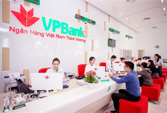 Chào xuân, Ngân hàng “tung” quà tặng cho khách hàng gửi tiết kiệm Gửi tiết kiệm ngân hàng mang lại nhiều lợi ích cho người dân