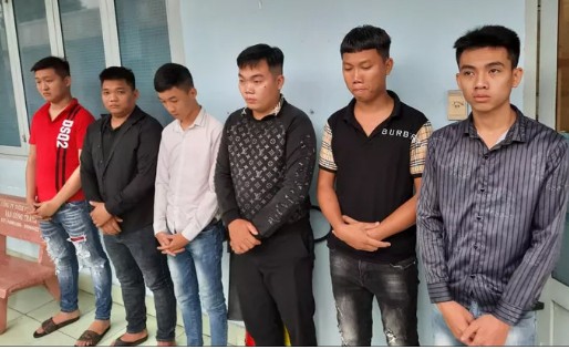 Hai băng nhóm dàn trận 'huyết chiến' trong đêm Các đối tượng tại cơ quan công an (ảnh công an cung cấp)