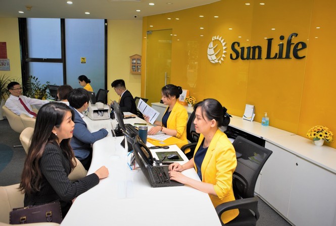 Sun Life Việt Nam tăng vốn điều lệ lên 14.380 tỷ đồng Sun Life Việt Nam tăng vốn điều lệ lên 14.380 tỷ đồng