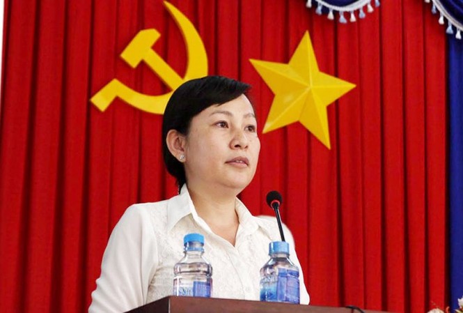 Bà Huỳnh Thị Hằng được giao tạm thời phụ trách UBND tỉnh Bình Phước Bà Huỳnh Thị Hằng được giao tạm thời phụ trách UBND tỉnh Bình Phước