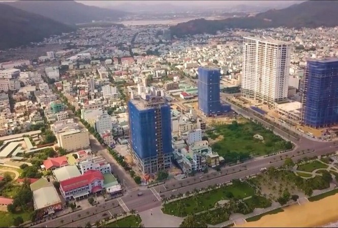 Thị trường Condotel lao dốc: Chưa có quy định rõ ràng Dự án condotel đang mọc lên tại Quy Nhơn, Bình Định Ảnh: PV