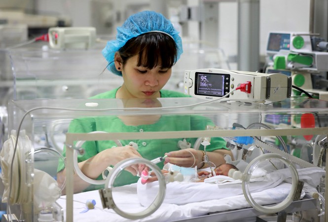Nơi giành giật sự sống cho trẻ sinh non Nơi giành giật sự sống cho trẻ sinh non
