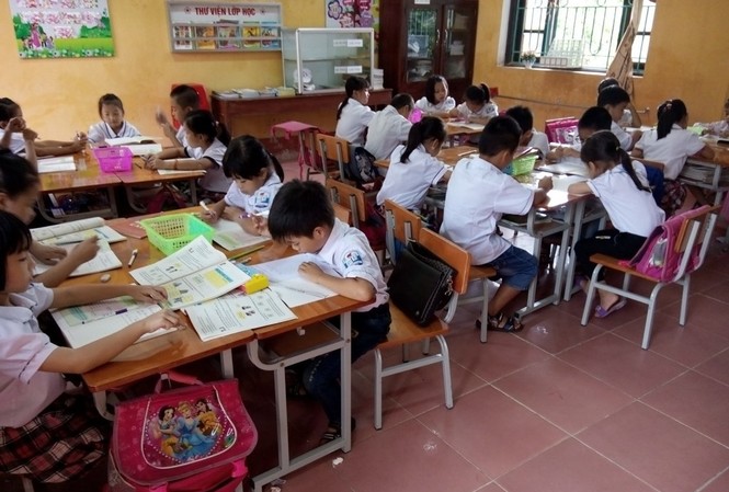Xôn xao SGK môn thể dục: Bộ GD&ĐT nói tất cả môn học đều phải có sách Theo thông tư 32, tất cả các môn học bắt buộc phải có SGK. Ảnh: Hồng Vĩnh