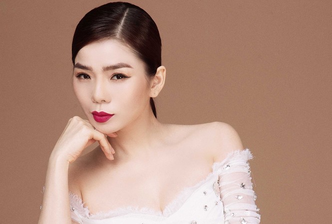 Ai đo 'đẳng cấp quốc tế'? Ngoài Lệ Quyên, còn ca sỹ nào dám nhận liveshow của mình mang tầm đẳng cấp quốc tế?