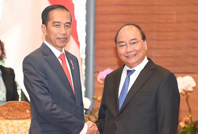 Thủ tướng Nguyễn Xuân Phúc hội kiến Tổng thống Indonesia Thủ tướng Nguyễn Xuân Phúc đã hội kiến với Tổng thống Indonesia Joko Widodo. Ảnh: VGP