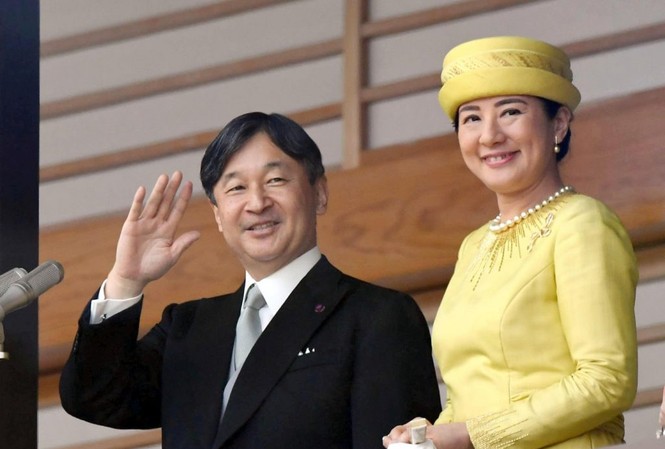 Nhật hoàng Naruhito sẽ qua đêm với nữ thần Mặt trời Nhật hoàng Naruhito và hoàng hậu Masuko.
