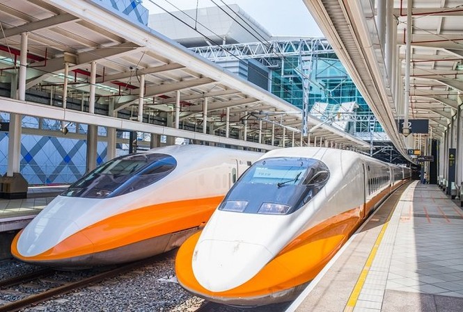 Đường sắt cao tốc: Dự án 58 tỷ USD của Bộ Giao thông sẽ 'đội vốn'? Bộ GTVT đề xuất đầu tư tuyến đường sắt tốc độ cao Bắc - Nam theo mô hình của Nhật Bản, Hàn Quốc. Ảnh minh họa.