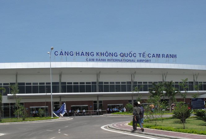 Đề xuất tăng phí sân bay Cam Ranh lên 20 USD/hành khách Nhà ga quốc tế sân bay Cam Ranh.