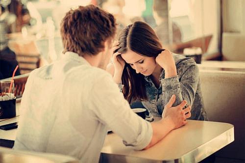 Chồng chết điếng phát hiện mình 'đổ vỏ' cho tình cũ của vợ Ảnh minh họa: Internet