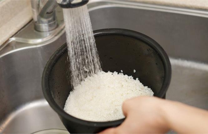 Sai lầm khi nấu cơm vừa mất hết chất, vừa rước đủ bệnh vào người Ảnh minh họa: Internet