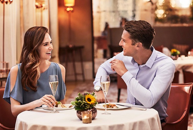 Chưa kịp mãn nguyện vì yêu được gái xinh, trai trẻ chết lặng 'lĩnh đủ' Ảnh minh họa: Internet
