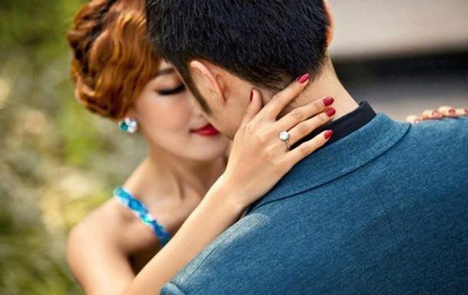Lý do chồng nợ tiền chủ quán bia khiến vợ chết lặng, nghẹn đắng nói không nên lời Ảnh minh họa: Internet