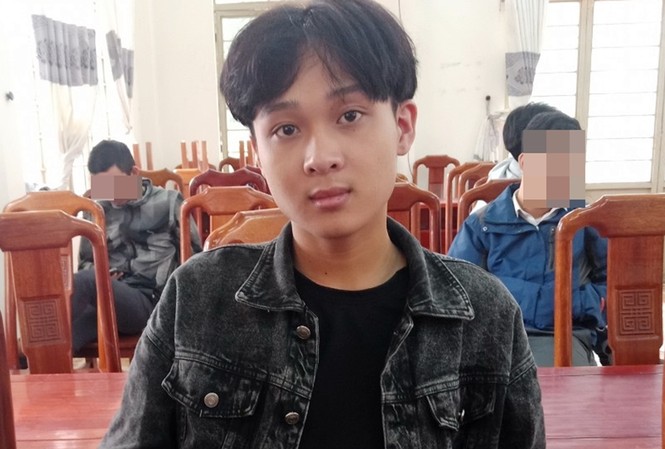 Xin đi nhờ rồi rút dao đâm gục tài xế để cướp xe bán lấy tiền chơi game Đối tượng Trần Thanh Vũ. Ảnh CTV