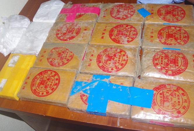 Khởi tố vụ heroin trôi dạt ở bờ biển ở Quảng Nam Số heroin trôi dạt ở bờ biển Quảng Nam được người dân nhặt được và giao nộp