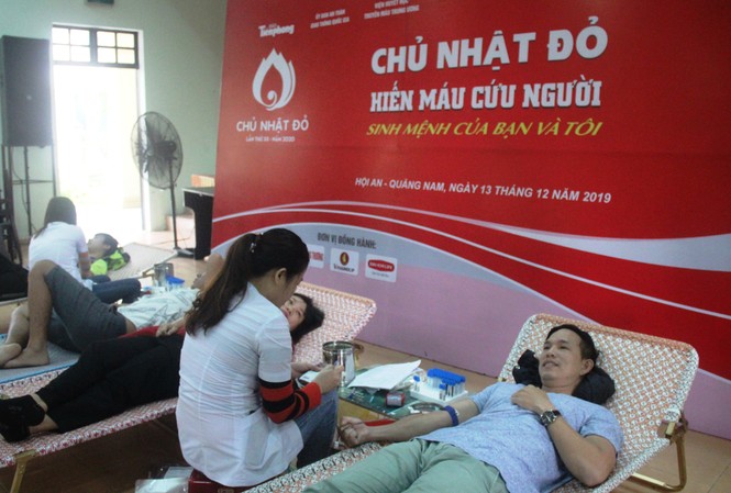 Sôi nổi ngày hội hiến máu tình nguyện ở Quảng Nam Sự kiện Chủ nhật đỏ - hiến máu tình nguyện tại Quảng Nam thu hút đông đảo bạn trẻ tham gia