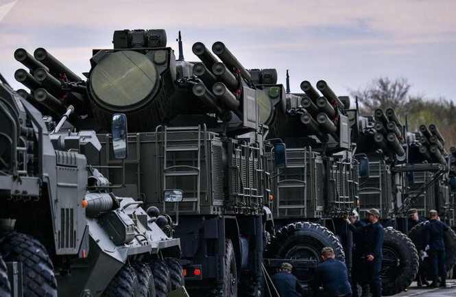 Serbia tiếp nhận 'mãnh thú' Pantsir-S Hệ thống Pantsir-S của Nga. Ảnh: Sputnik