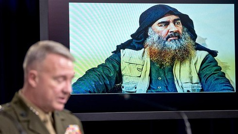 THẾ GIỚI 24H: Toàn gia tộc trùm khủng bố IS al-Baghdadi đã bị bắt Vợ của Abu Bakr al-Baghdadi đã bị Thổ Nhĩ Kỳ bắt giữ.