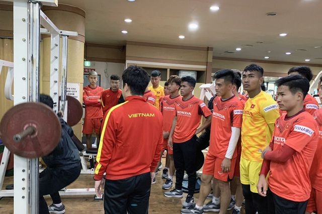 HLV Park Hang Seo nhận tin vui từ Quang Hải, Đình Trọng HLV Park Hang Seo nhận tin vui từ Quang Hải, Đình Trọng