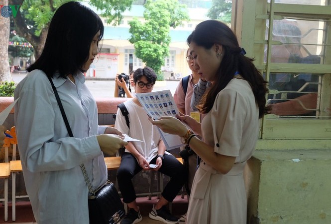 Thi tốt nghiệp THPT 2020: Tiếng vọng từ những phiên tòa Thi tốt nghiệp THPT 2020: Tiếng vọng từ những phiên tòa