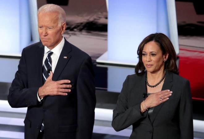 THẾ GIỚI 24H: Ông Biden bất ngờ nói về việc từ chức Tổng thống đắc cử Joe Biden và Phó Tổng thống đắc cử Kamala Harris. (Ảnh: Getty Images)