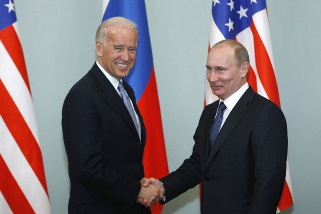 THẾ GIỚI 24H: Ông Biden 'bắt tay' với ông Putin gia hạn Hiệp ước START mới THẾ GIỚI 24H: Ông Biden 'bắt tay' với ông Putin gia hạn Hiệp ước START mới