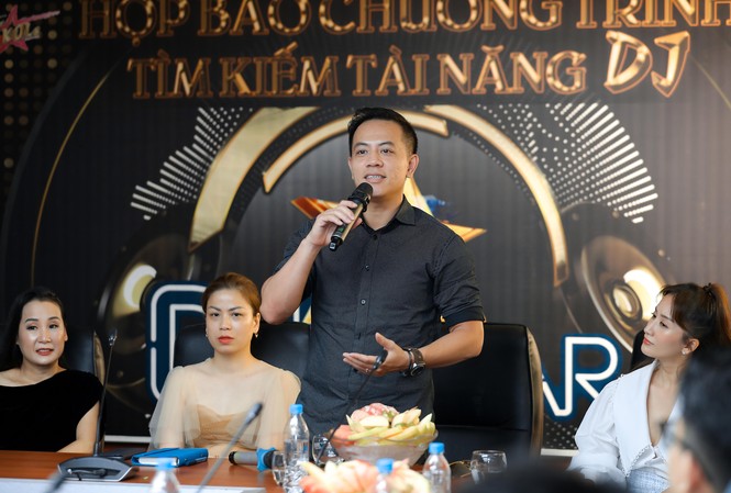 Tìm kiếm tài năng DJ trên truyền hình Tìm kiếm tài năng DJ trên truyền hình