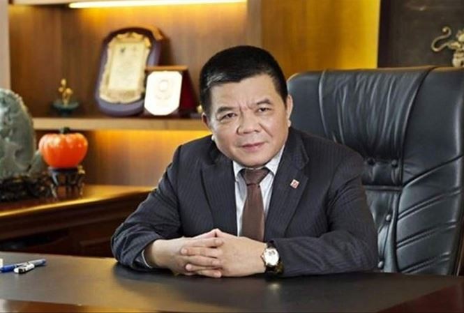 Cựu Chủ tịch Ngân hàng BIDV Trần Bắc Hà bị khai trừ Đảng Ông Trần Bắc Hà bị kỷ luật khai trừ ra khỏi Đảng.