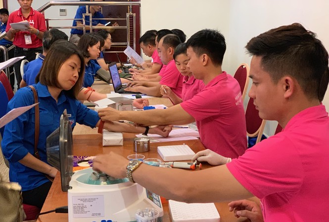 5,6 tỷ đồng cho các hoạt động an sinh xã hội Hiến máu tình nguyện là một trong những hoạt động tình nguyện nổi bật của tuổi trẻ VNPT