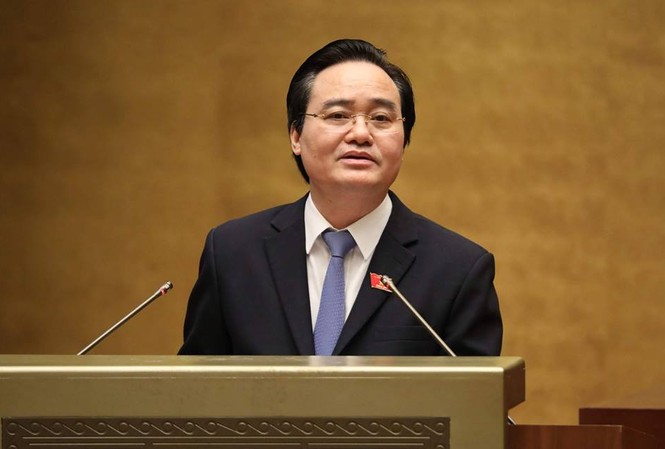 Bộ Giáo dục muốn đổi 'học phí' thành 'giá dịch vụ đào tạo' Bộ trưởng GD&ĐT Phùng Xuân Nhạ. Ảnh Như Ý