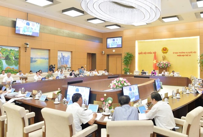 Ủy ban Thường vụ chất vấn các thành viên Chính phủ những vấn đề gì? Thường vụ Quốc hội dành cả ngày chất vấn các thành viên Chính phủ