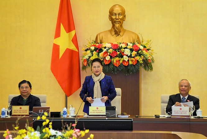 Ủy ban Thường vụ Quốc hội họp bàn nhiều vấn đề quan trọng Chủ tịch Quốc hội Nguyễn Thị Kim Ngân phát biểu tại phiên họp Uỷ ban Thường vụ Quốc hội
