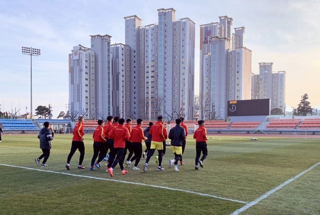 U23 Việt Nam đá giao hữu với đội hạng Ba Hàn Quốc U23 Việt Nam đá giao hữu với đội hạng Ba Hàn Quốc