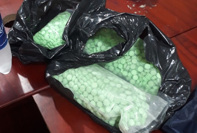 Triệt phá đường dây buôn ma tuý xuyên quốc gia Lượng lớn thuốc lắc bị thu giữ.