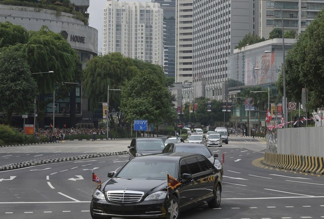 Tiết lộ cách ông Kim tậu Mercedes-Maybach dù lệnh trừng phạt bủa vây Chủ tịch Kim Jong-un. Ảnh: Getty