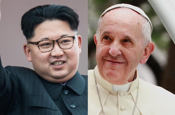 Báo Hàn: Giáo hoàng Francis được mời đến DMZ gặp ông Kim Jong-un Chủ tịch Kim Jong-un và Giáo hoàng Francis.