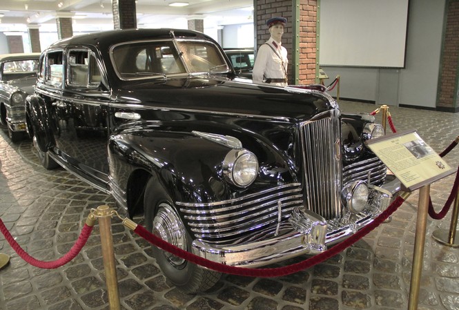 Táo tợn vụ cướp siêu xe của lãnh tụ Liên Xô Stalin giữa thủ đô Moscow Một chiếc ZIS-115. Ảnh tư liệu