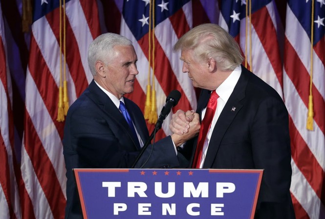 Phó Tổng thống Pence tiết lộ điều đáng tự hào nhất về chính quyền ông Trump Phó Tổng thống Pence và Tổng thống Trump. Ảnh: AP