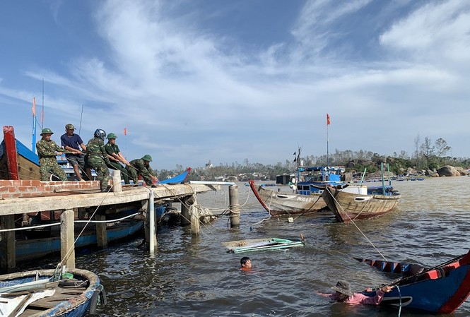 Quảng Ngãi: Thiệt hại gần 4.500 tỷ đồng do bão số 9 Ảnh: Nguyễn Ngọc