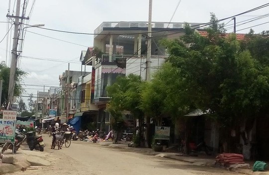 Hàng loạt cán bộ ở Bình Định bị truy tố, đề nghị kỷ luật liên quan đến đất đai Một góc khu dân cư thị trấn Phù Mỹ, nơi có nhiều sai phạm về đất đai.